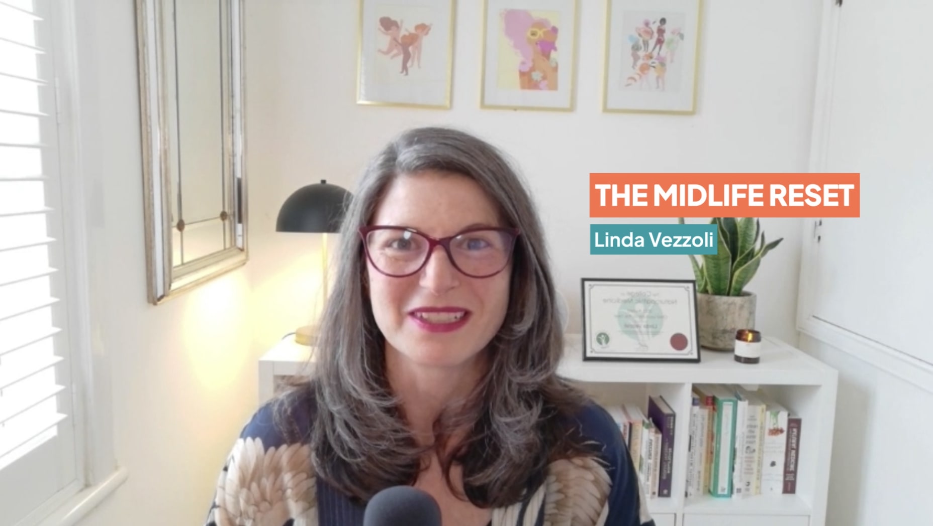 The Midlife Reset: Definitive Holistic Guide for Perimenopause